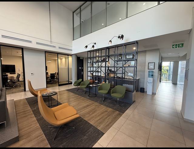 625M² OFFICE TO LET IN HOUGHTON ESTATE